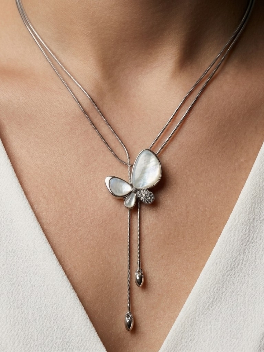 Vintage Silver Tone Butterfly Lariat Necklace MOP Rhinestone Adjustable 21"